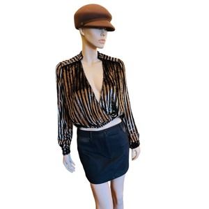 House of Harlow X Revolve Top Blouse V Wrap Neckline Sz XXS